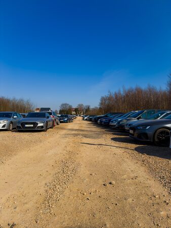 Rezerwacja miejsca parkingowego online